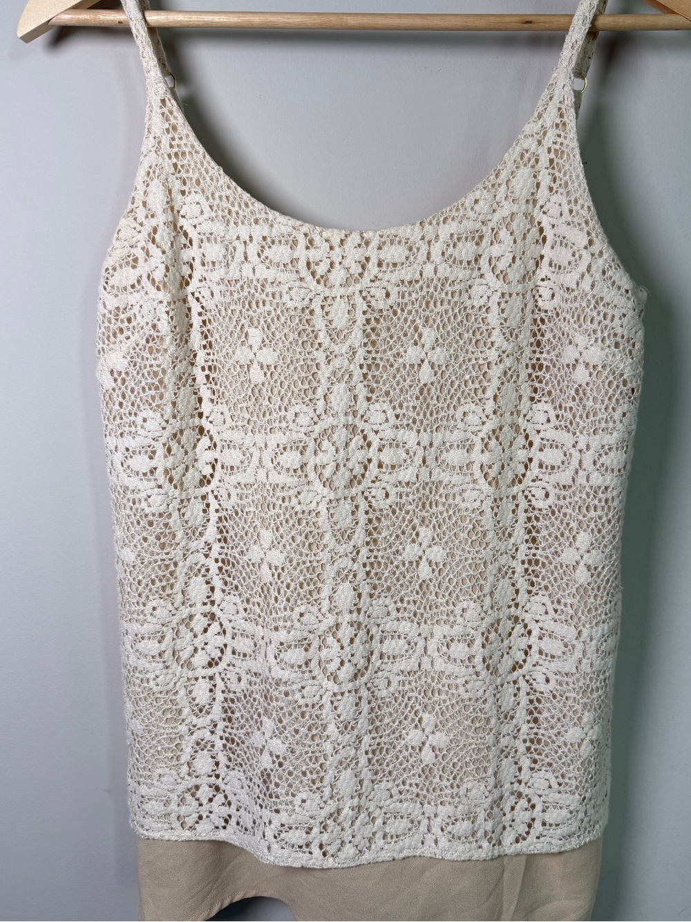 CAbi Ivory Crochet Lace Overlay Cami Tank Top Adjustable Straps Lined Size S - Picture 3 of 6